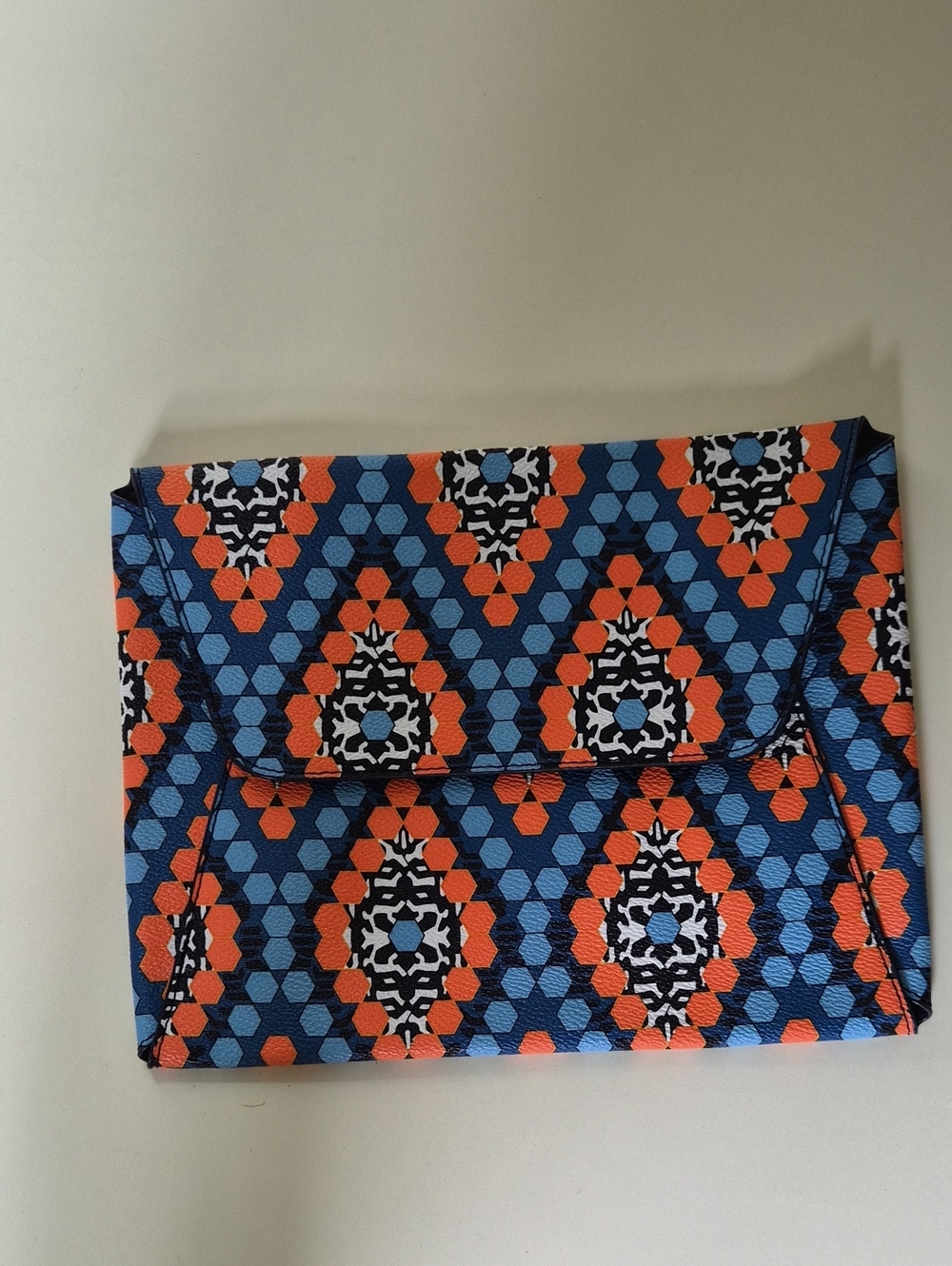 Vera Bradley Stylish Blue and Orange Patterned Tech Envelope